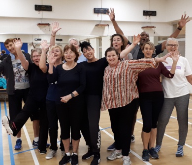 Sfeerimpressie van Bewegen op Muziek bij  Stichting Verder in Balans (ViB)