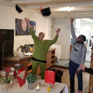 Sfeerimpressie van Entree-opleiding niveau 1 tot assistent horeca bij  Werkleerschool Amsterdam