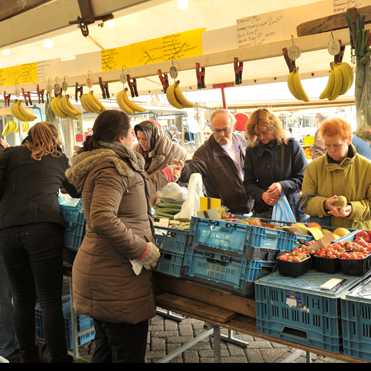 Sfeerimpressie van Nederlandse taal en zelfredzaamheid bij  Civic Amsterdam