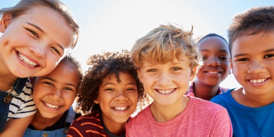 Sfeerimpressie van Vrijwilligers voor de overblijf � de International French school in Amsterdam Zuid bij  Brood & Spelen