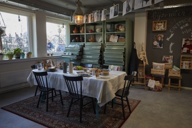 Sfeerimpressie van Winkel-, horeca-, en receptiewerk bij Bijzonder Amsterdams bij  Cordaan