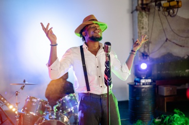 Sfeerimpressie van Zangworkshops en zangkoor bij Eiwerk bij  Sociaal Muziekcentrum Eiwerk